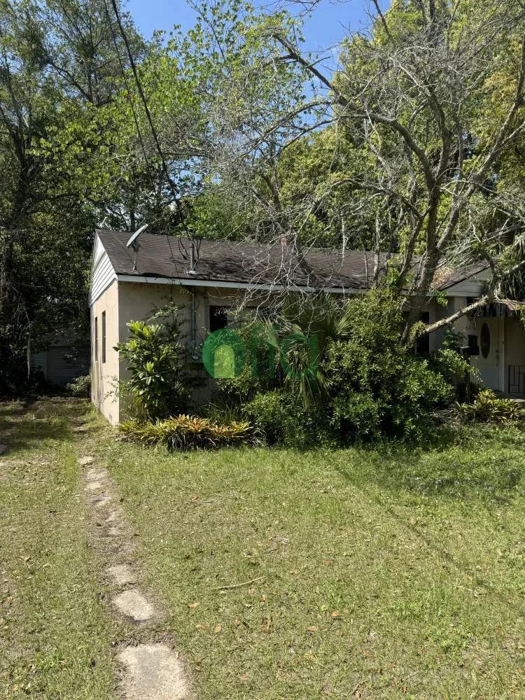 Off market investment property in Jacksonville, FL 32207