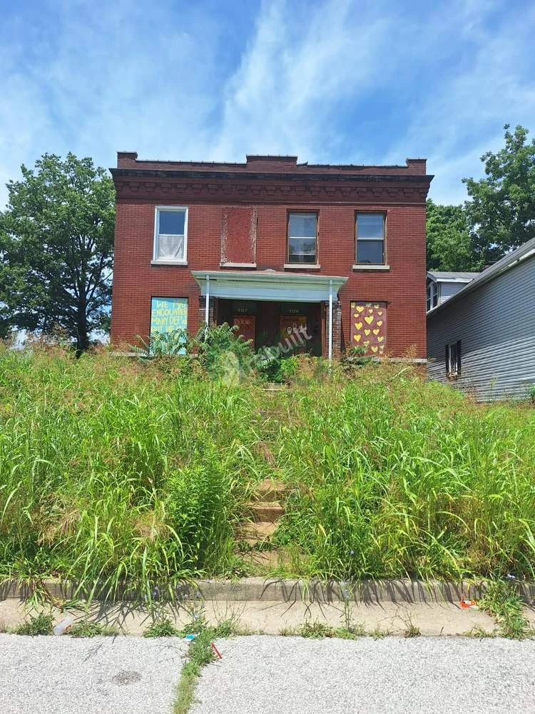 Off market investment property in St. Louis, MO 63120