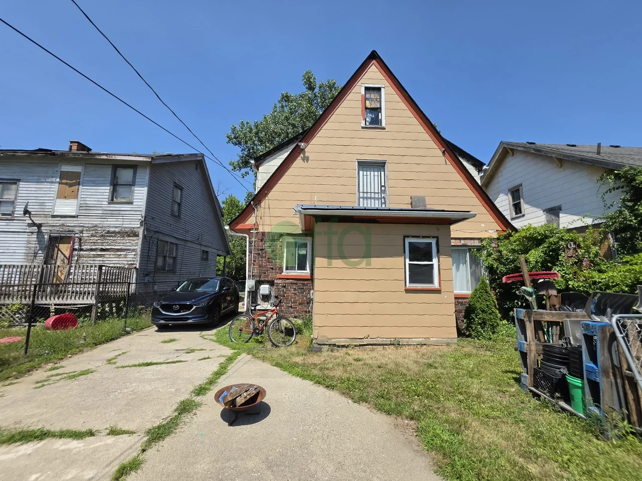 Off market investment property in Detroit, MI 48203