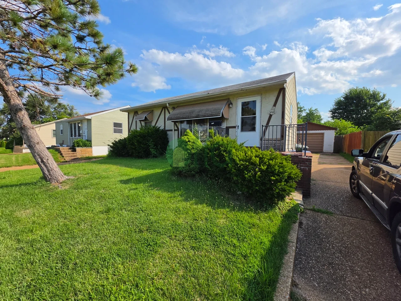 Off market investment property in St. Louis, MO 63123