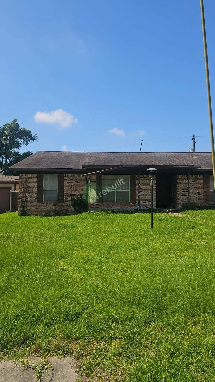 Off market investment property in Baytown, TX 77521