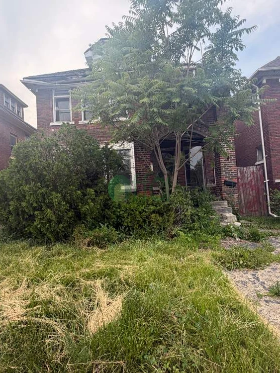 Off market investment property in Detroit, MI 48238