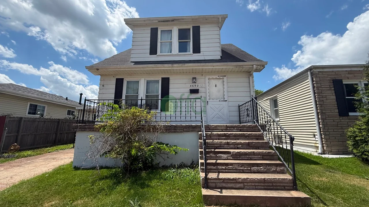 Off market investment property in St. Louis, MO 63116