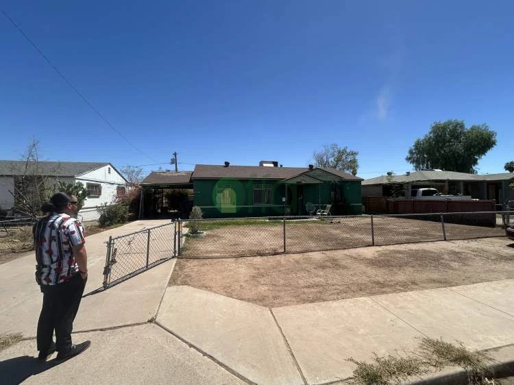 Off market investment property in Phoenix, AZ 85007