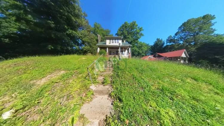Off market investment property in Ashland, KY 41101