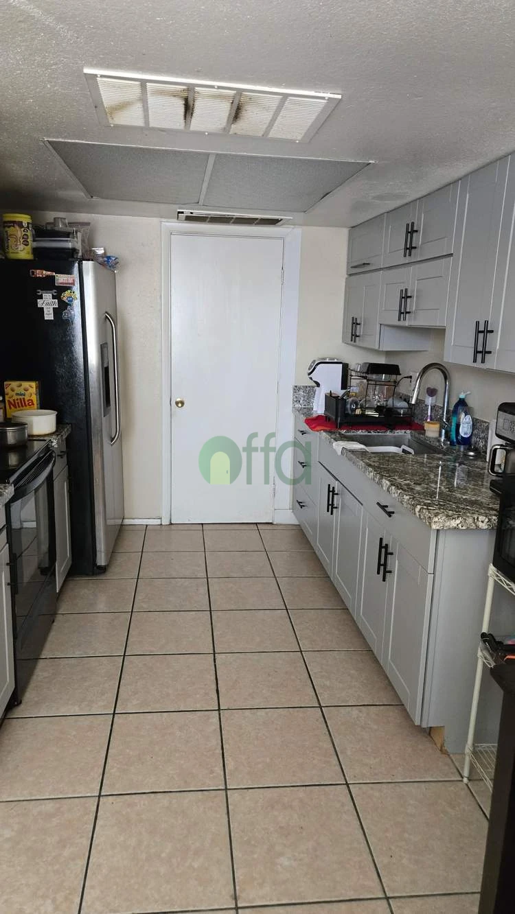 Off market investment property in Phoenix, AZ 85040