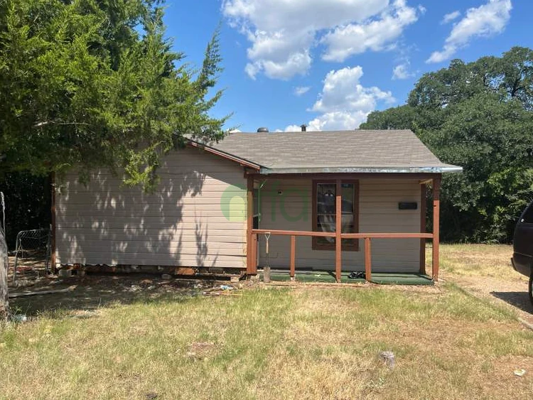 Off market investment property in Fort Worth, TX 76119
