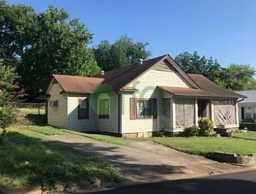 Off market investment property in Guntersville, AL 35976