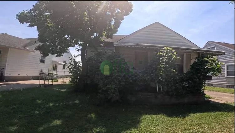 Off market investment property in Allen Park, MI 48101