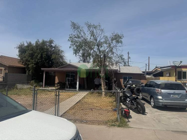 Off market investment property in Phoenix, AZ 85009