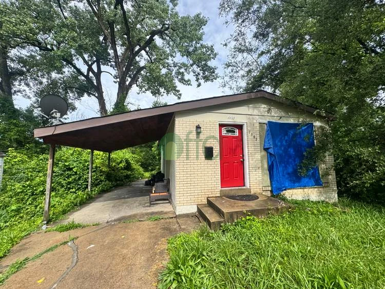Off market investment property in St. Louis, MO 63136